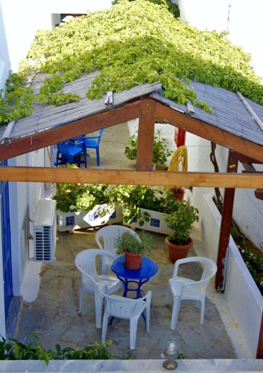 Idroussa Apartman Bací Kültér fotó