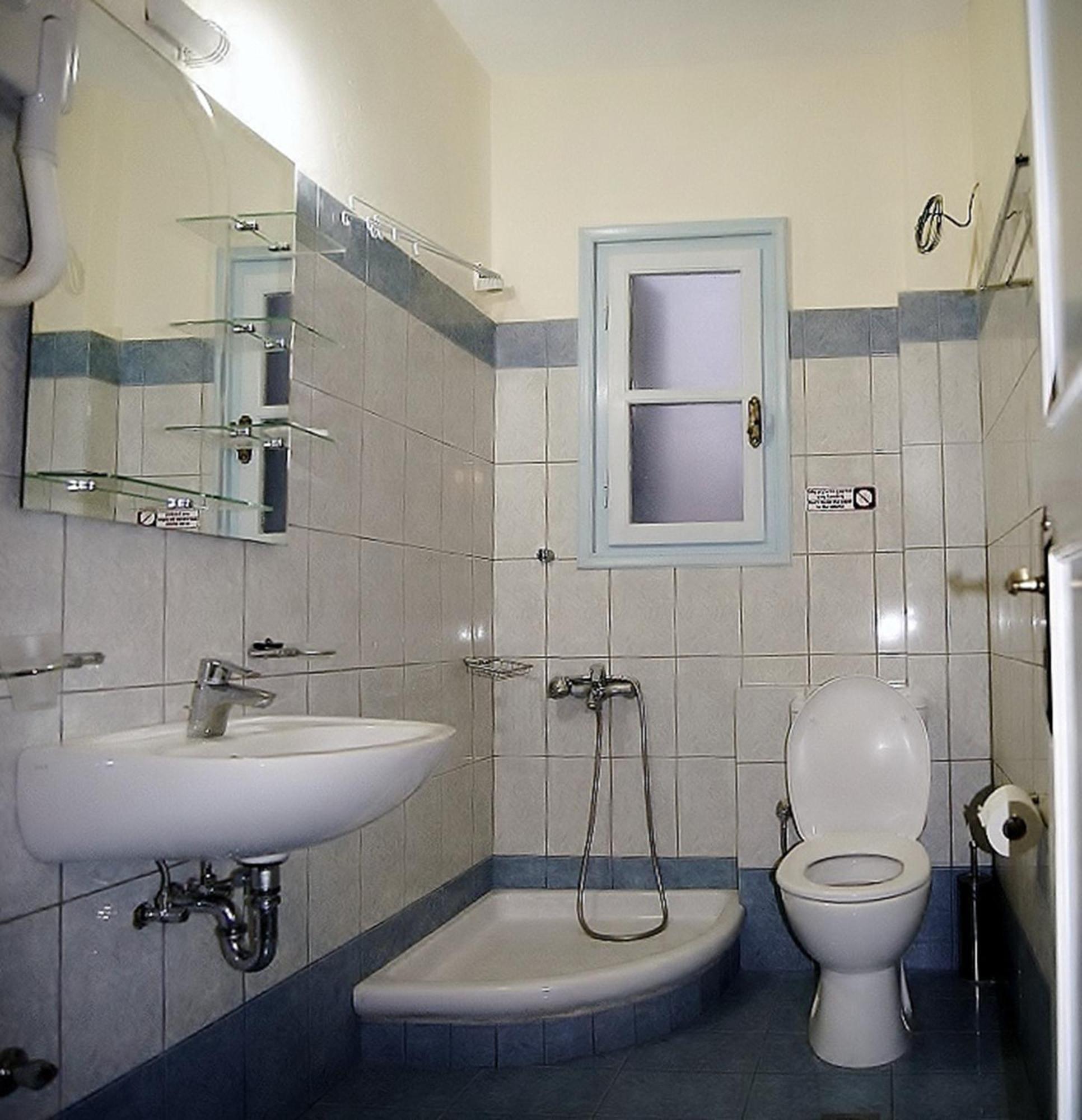 Idroussa Apartman Bací Szoba fotó