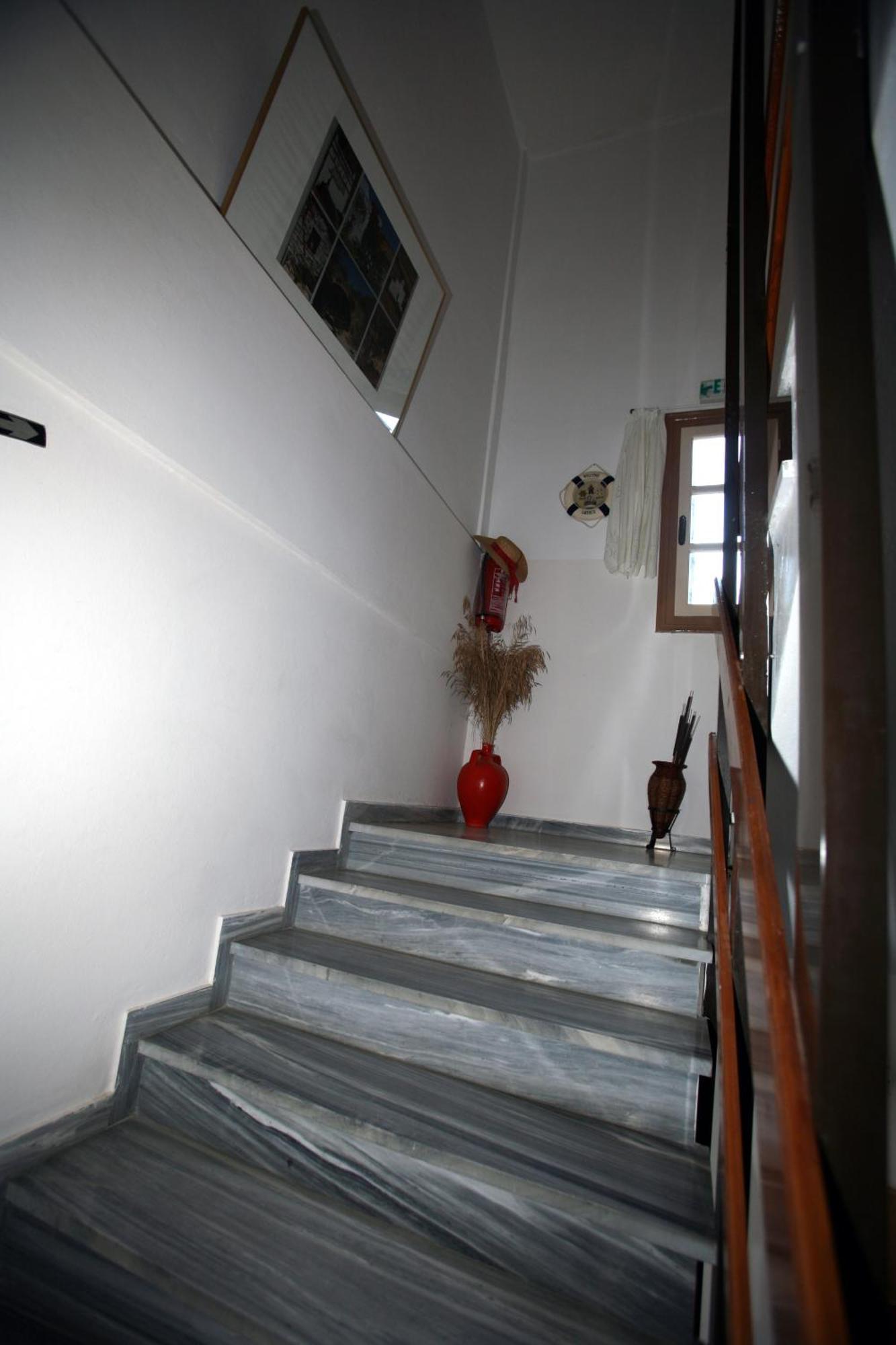 Idroussa Apartman Bací Kültér fotó