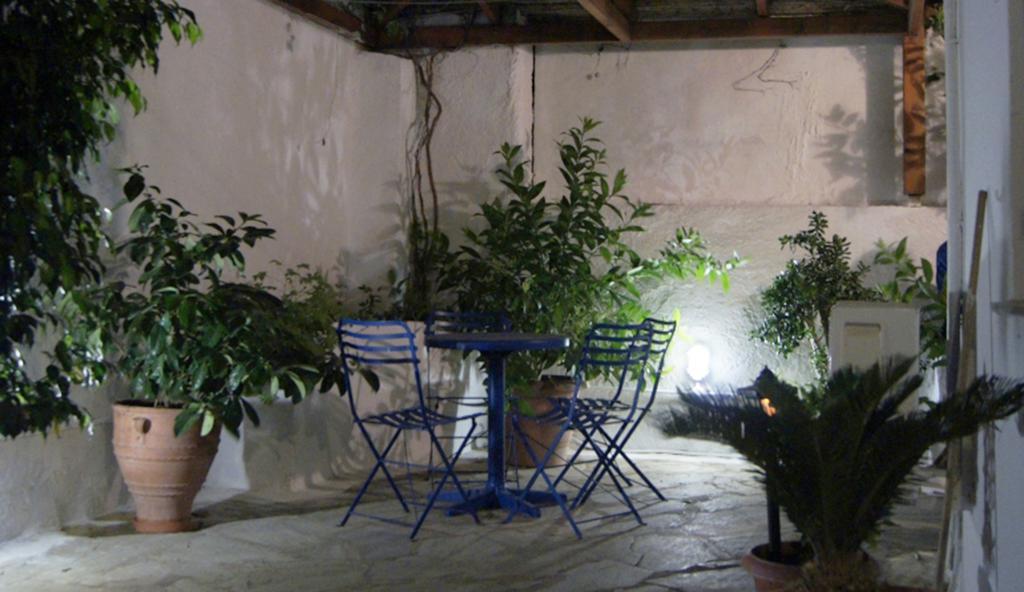 Idroussa Apartman Bací Kültér fotó